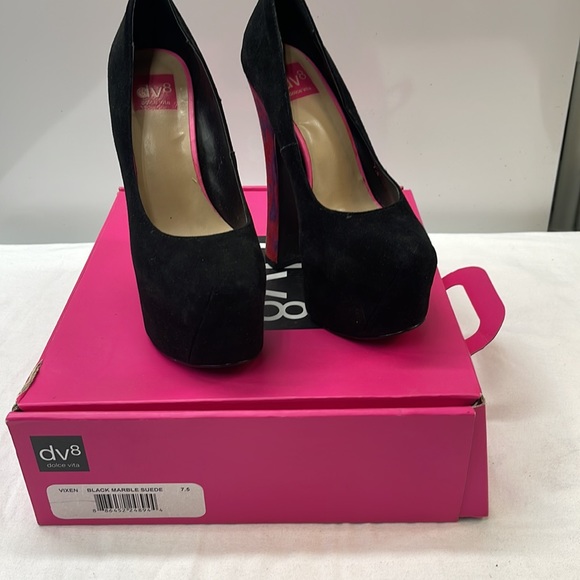 DV8 by Dolce Vita Vixen in Black Marble Suede size 7.5 - Picture 7 of 8
